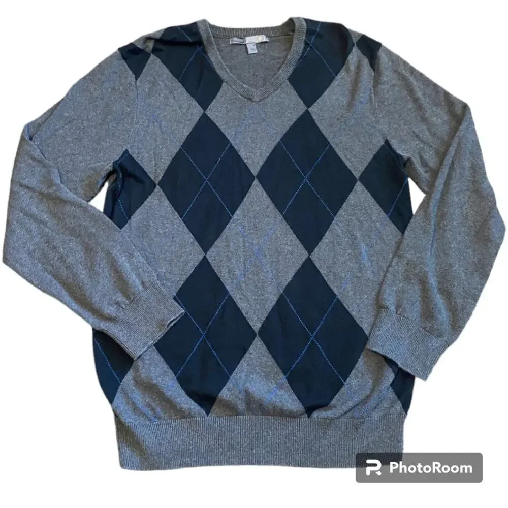 OLD NAVY men's gray, navy, and light blue V-neck argyle sweater -‎ men's medium